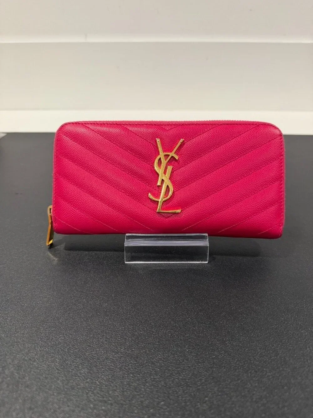 Yves Saint Laurent Pink Quilted Leather Wallet (JB1519)